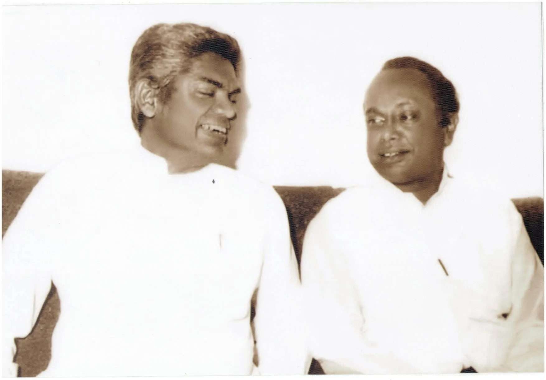 WhatsApp Image 2025-11-26 at 16.23.54_38b62875-min